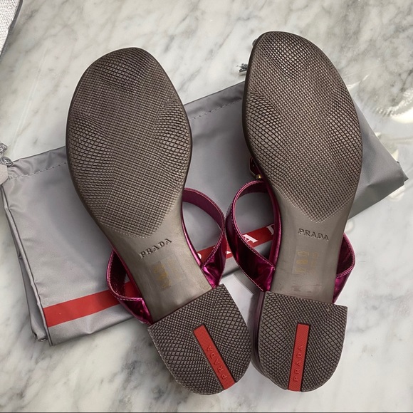 🔥authentic  Prada sport T- strap pink metallic sandals - Picture 6 of 14